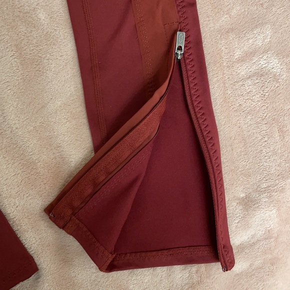 FP Movement Born to Run Leggings - Picture 8 of 8